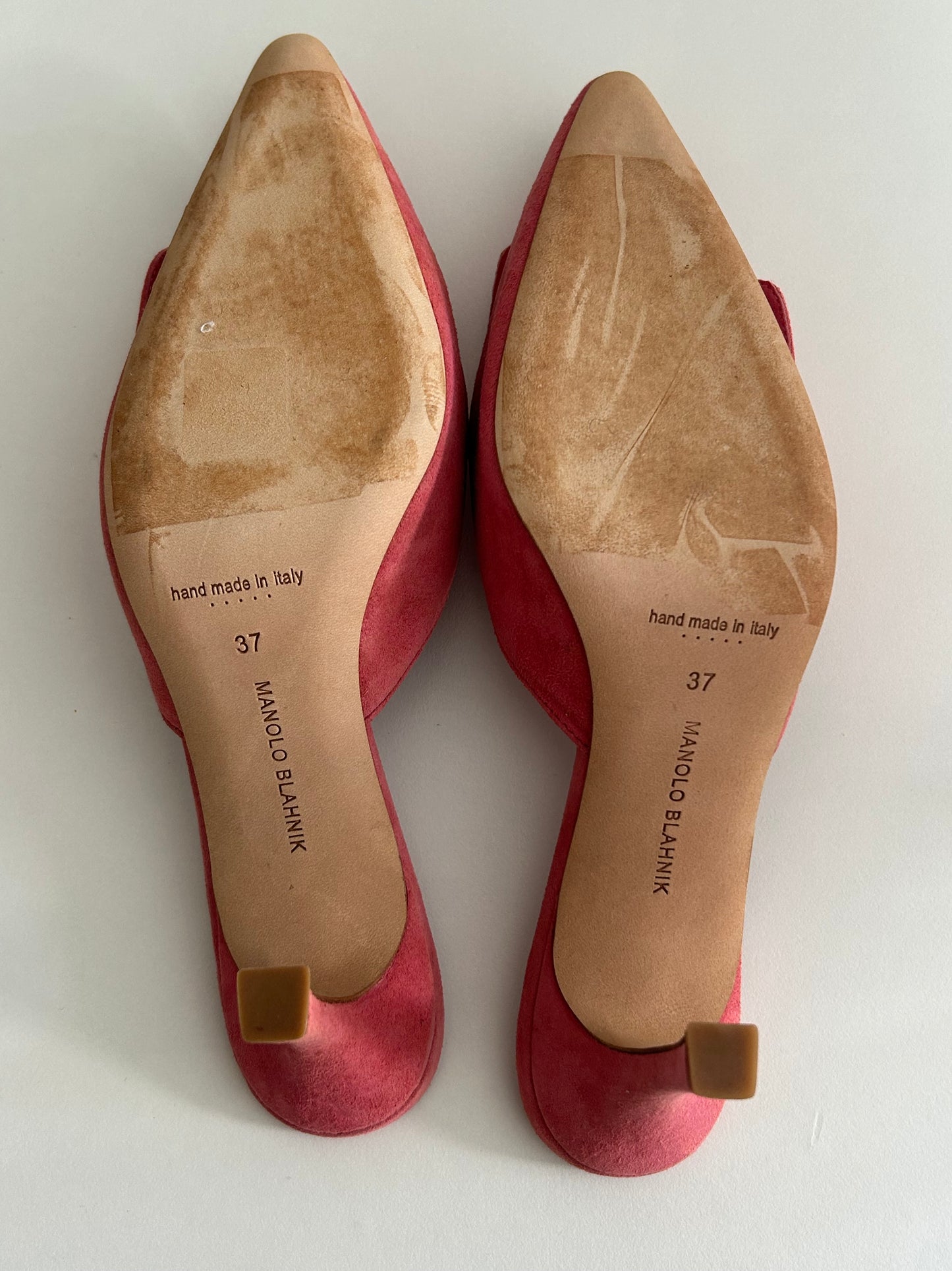 Manolo Blahnik suede mules EU37