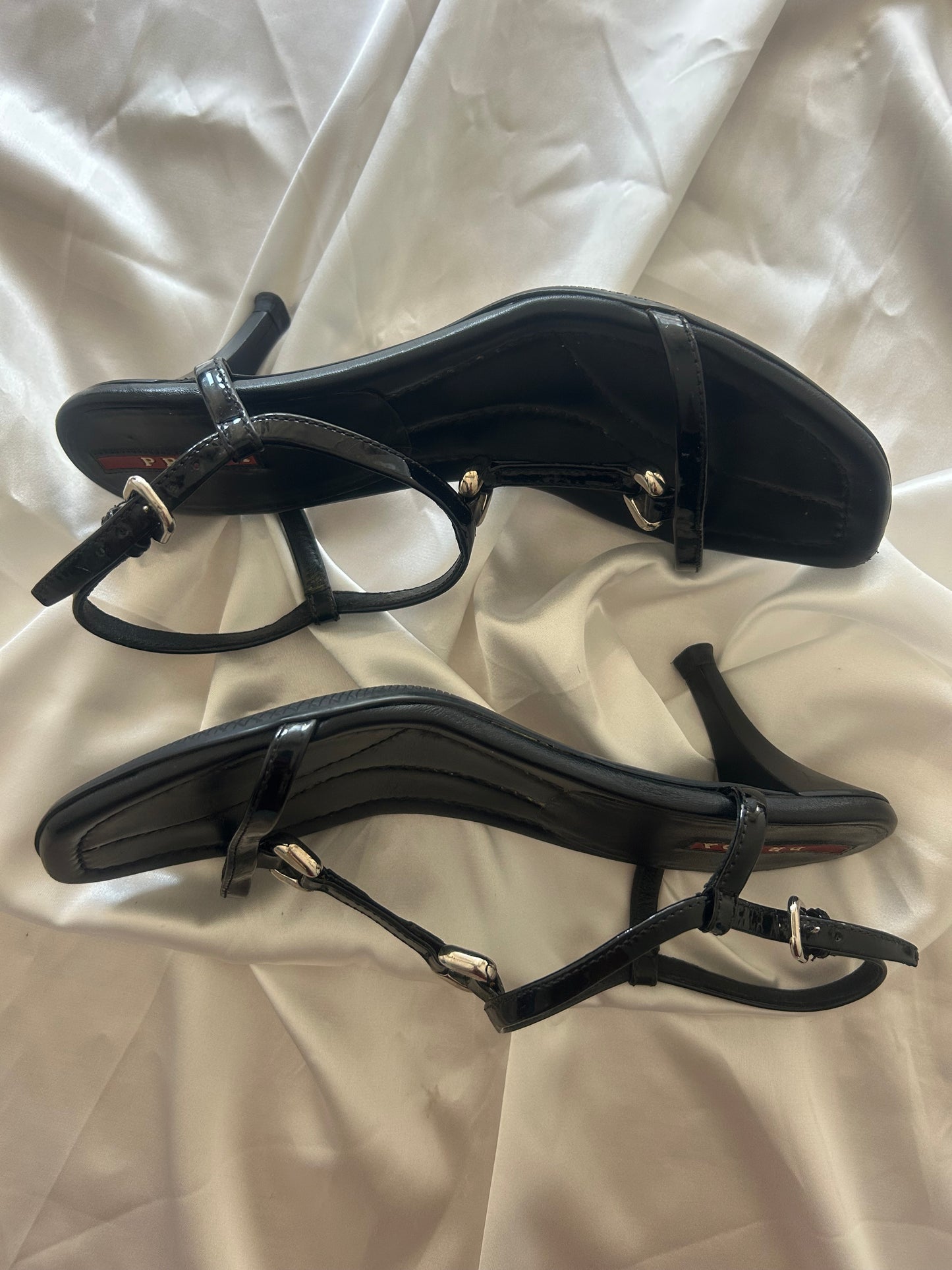 Prada leather sandals EU37