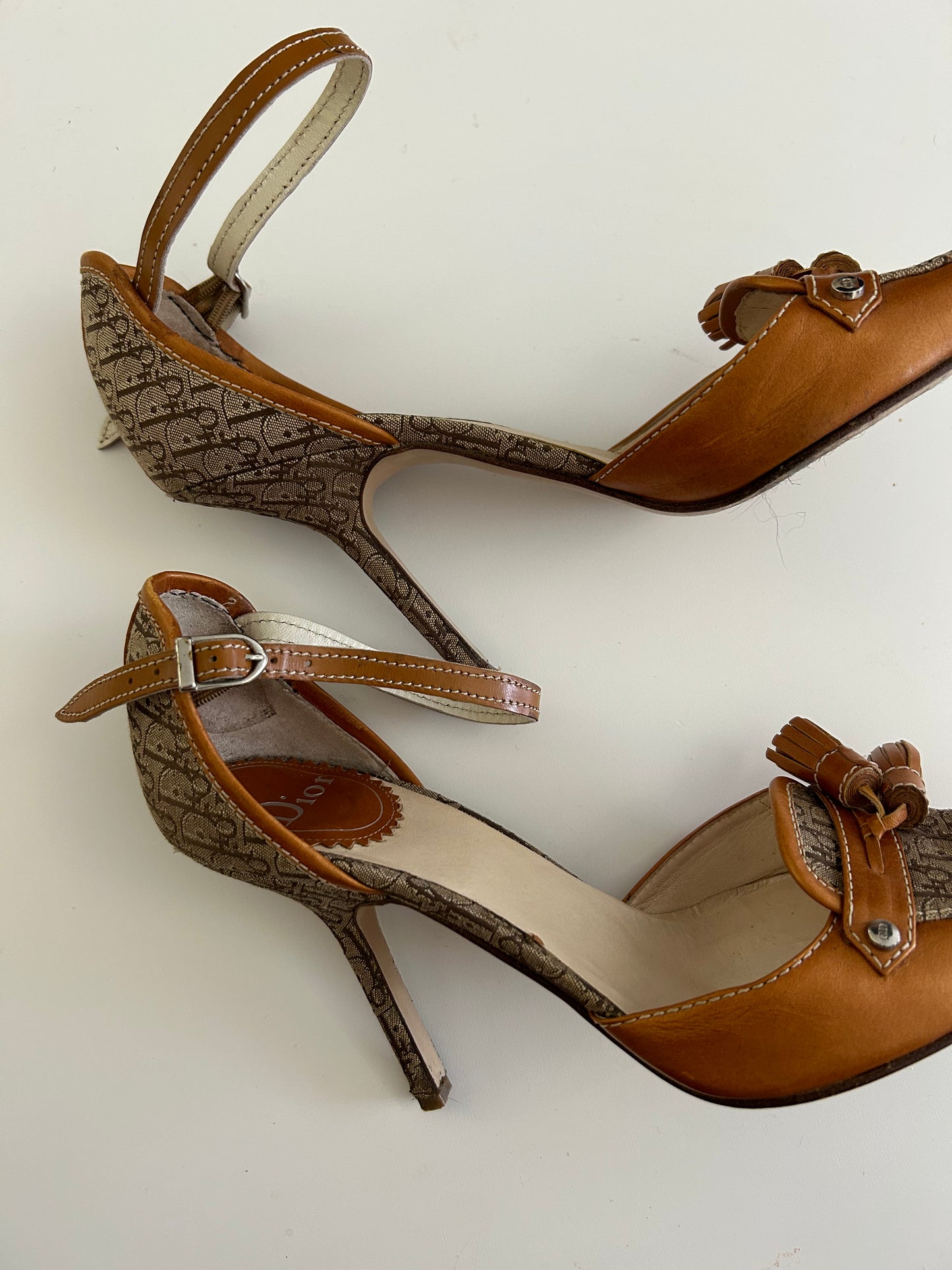 Christian Dior ankle strap heels EU39.5