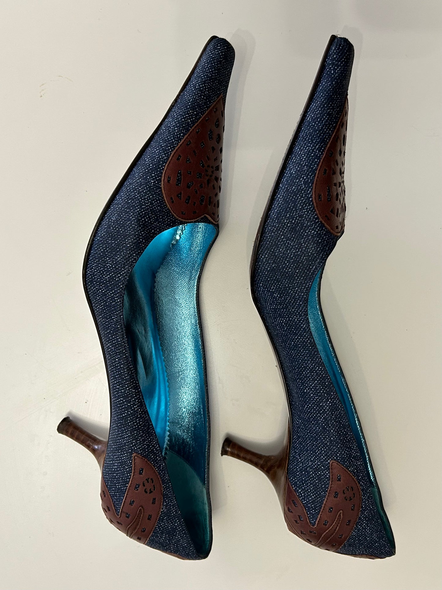 Escada pumps EU39