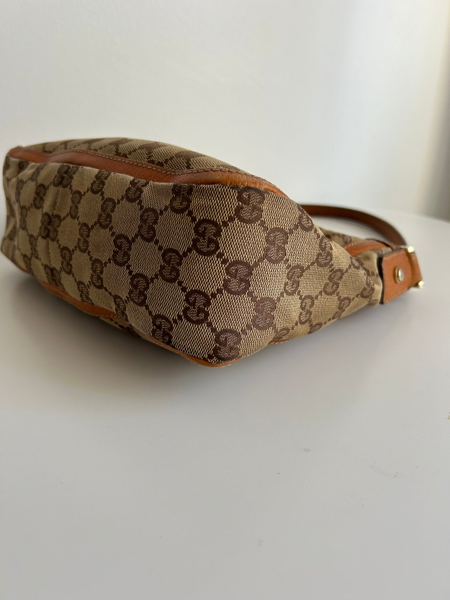 Gucci GG Canvas shoulder bag