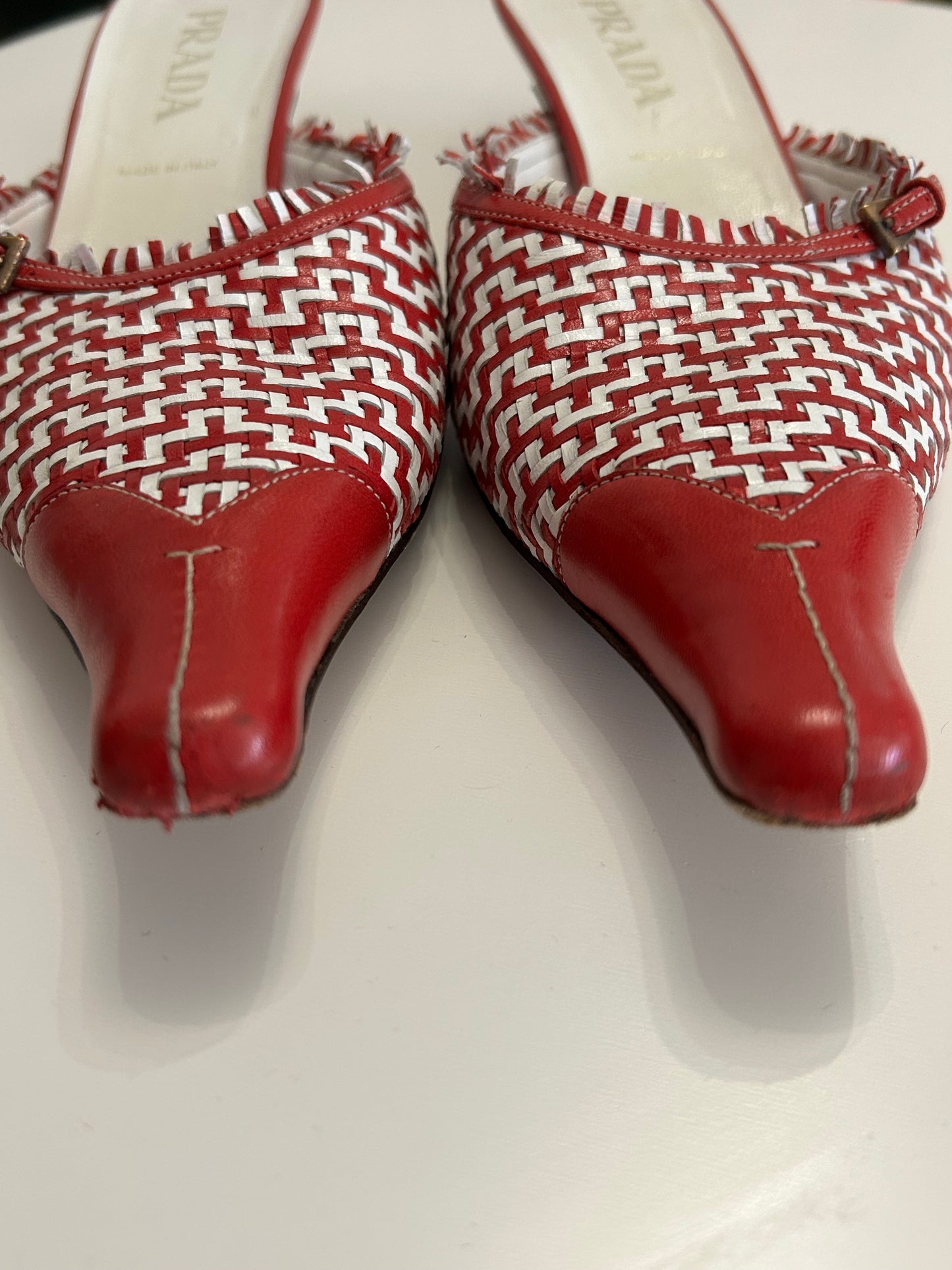 Prada leather mules EU40