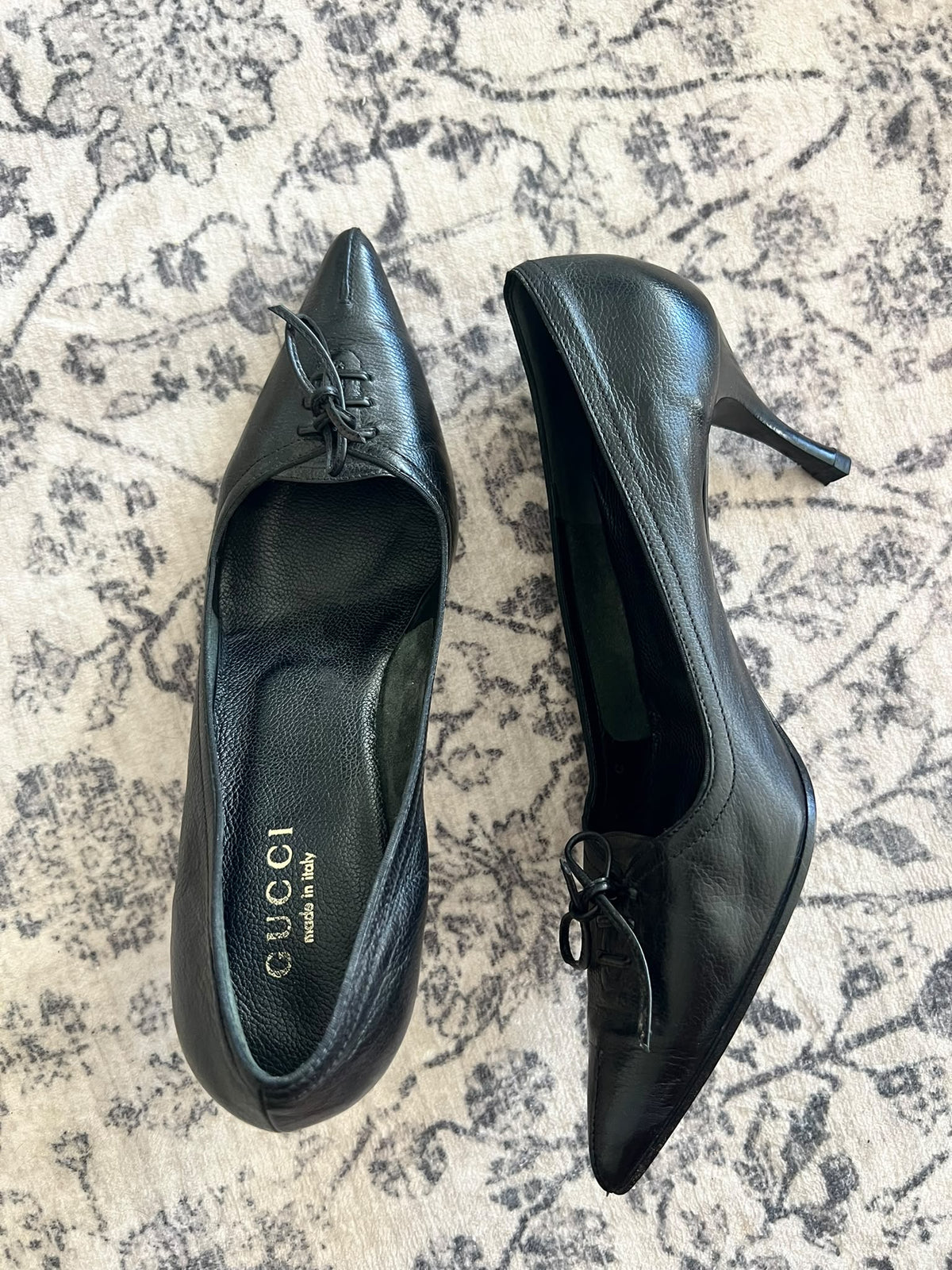 Gucci black heels EU39