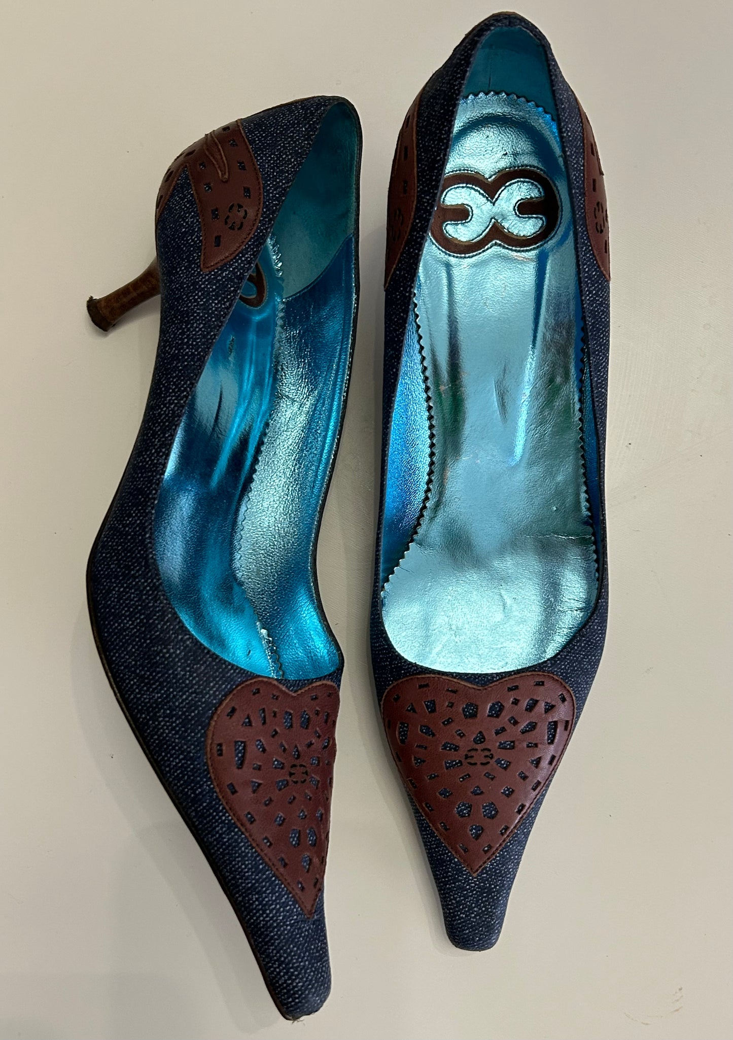 Escada pumps EU39