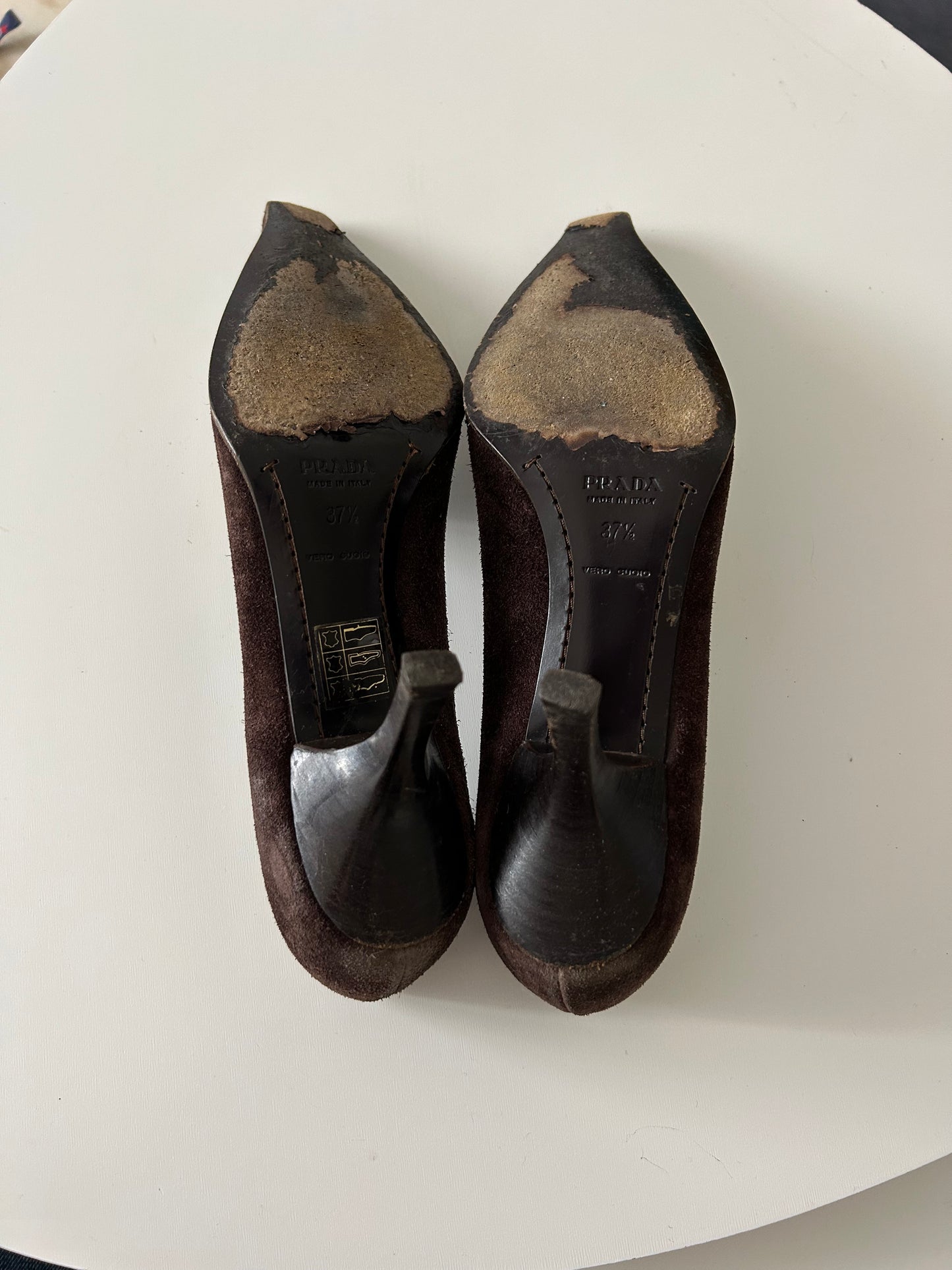 Prada Chocolate Suede Pumps Eu37.5