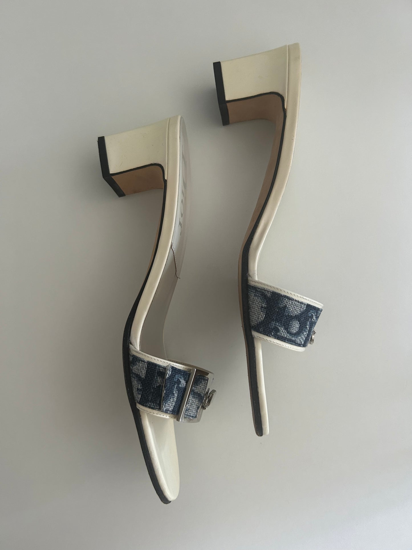 Dior denim key&lock sandals EU39.5
