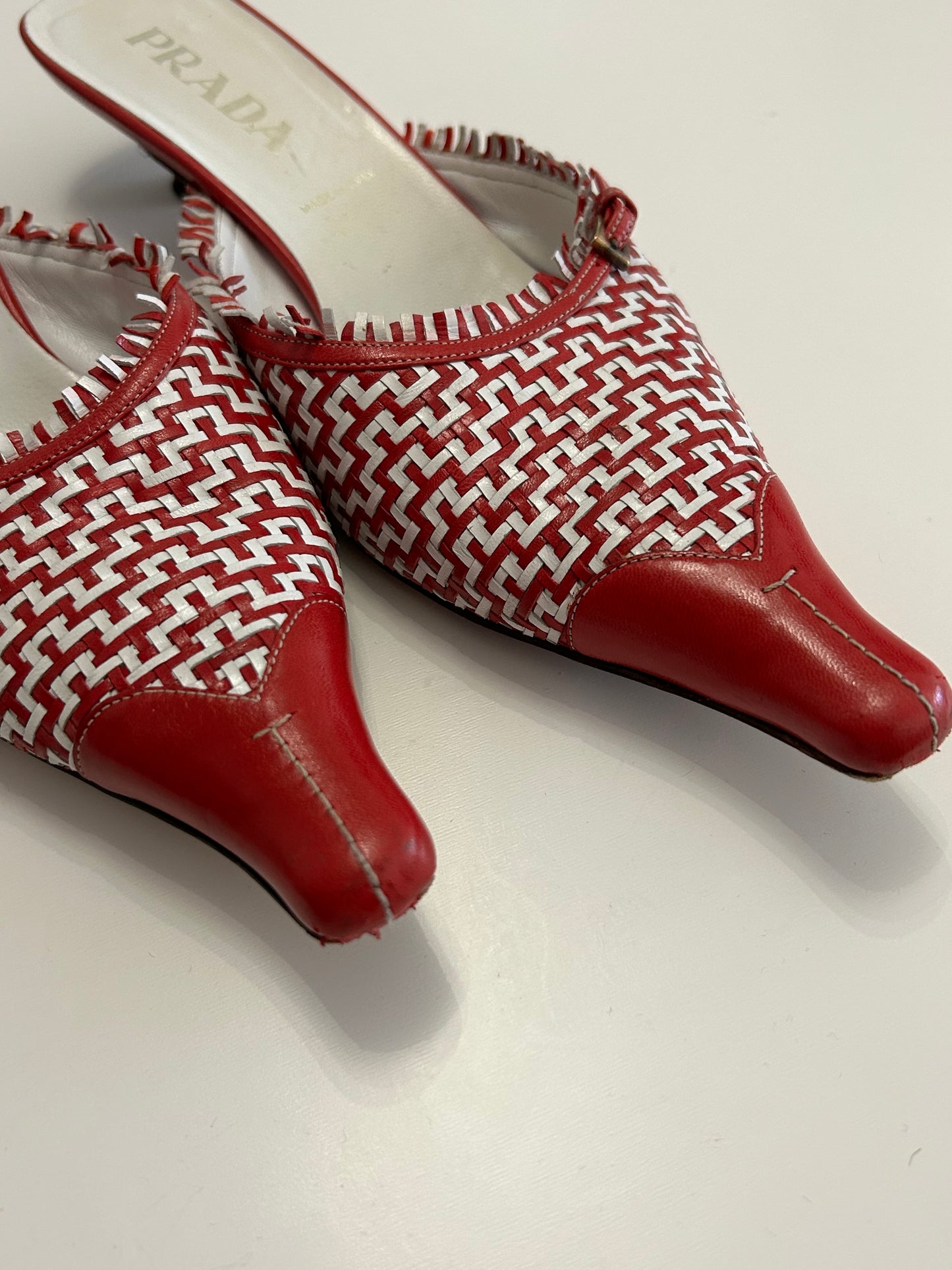 Prada leather mules EU40