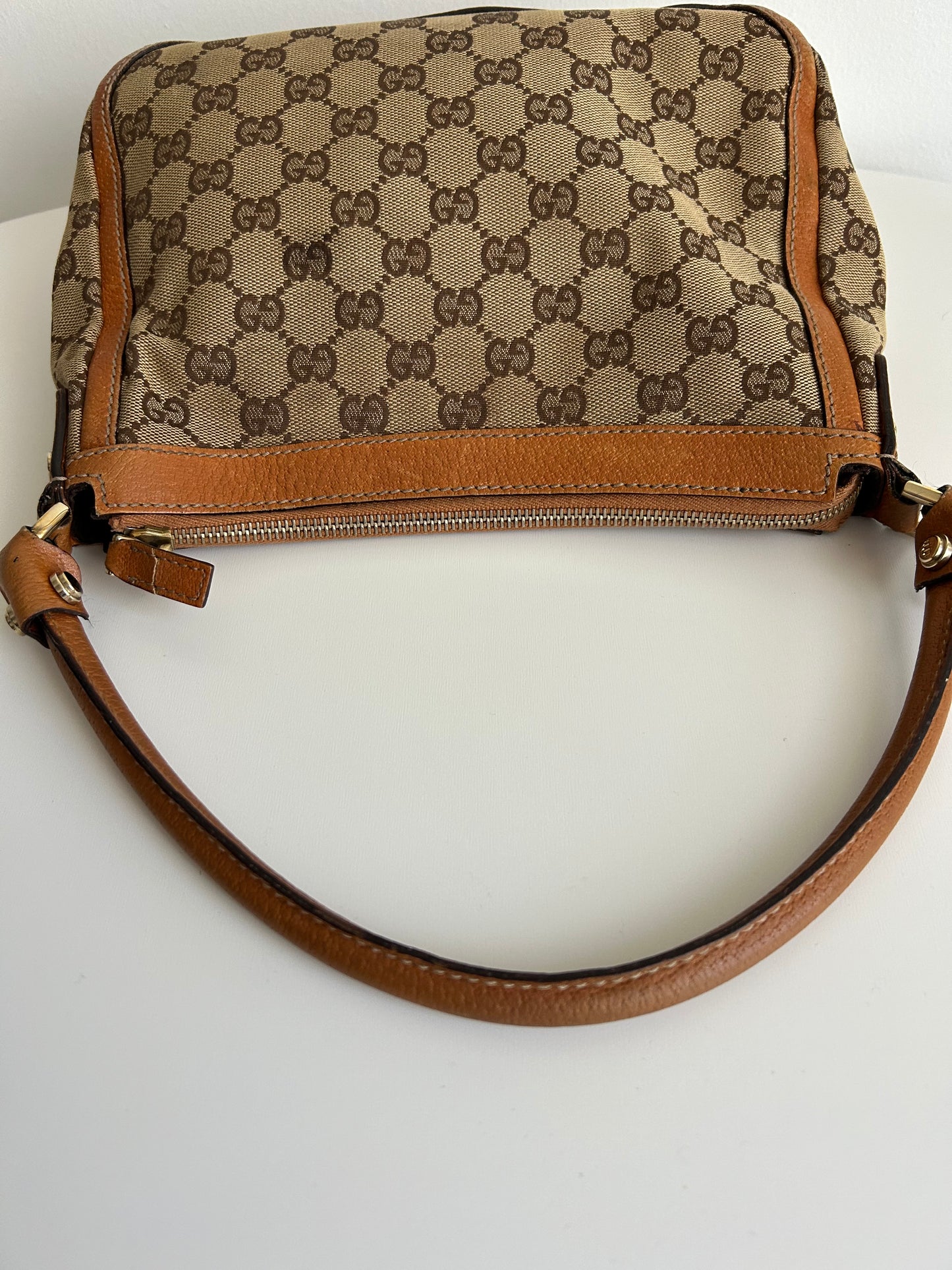 Gucci GG Canvas shoulder bag