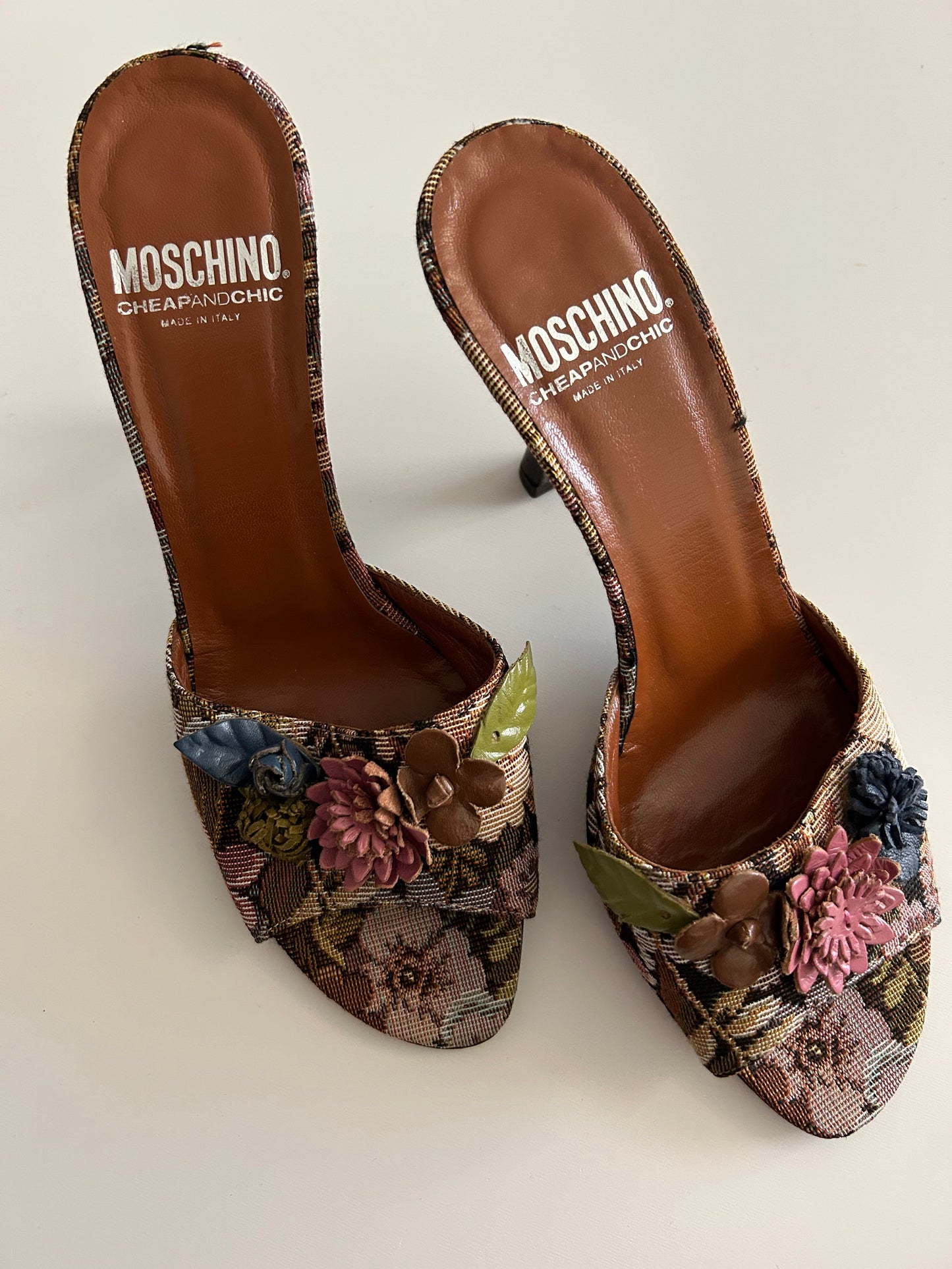 Moschino tapestry mules EU38