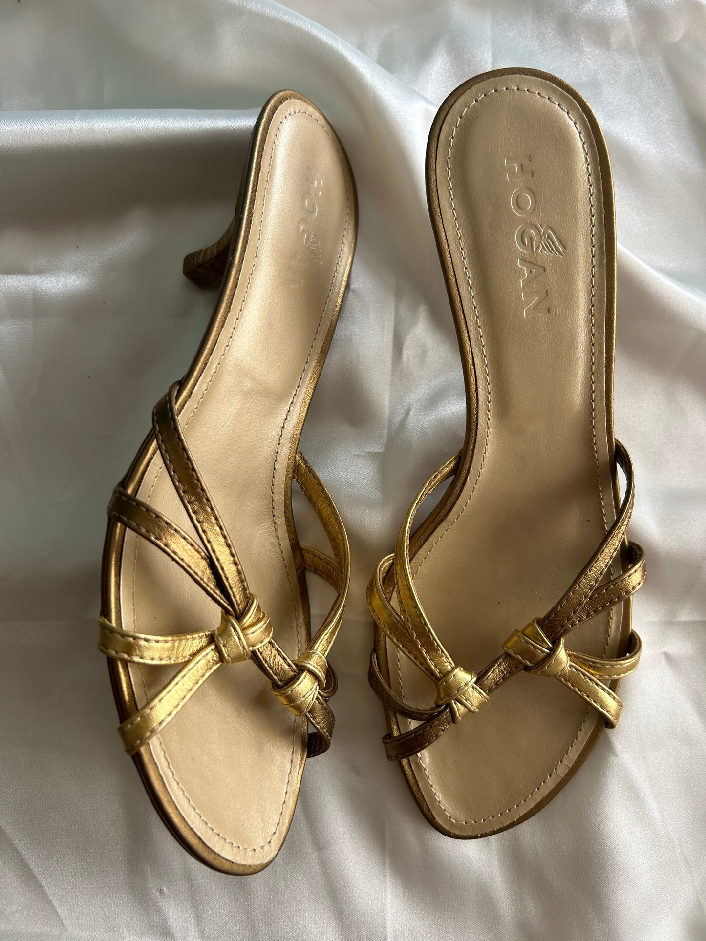 Hogan kitten heels EU39