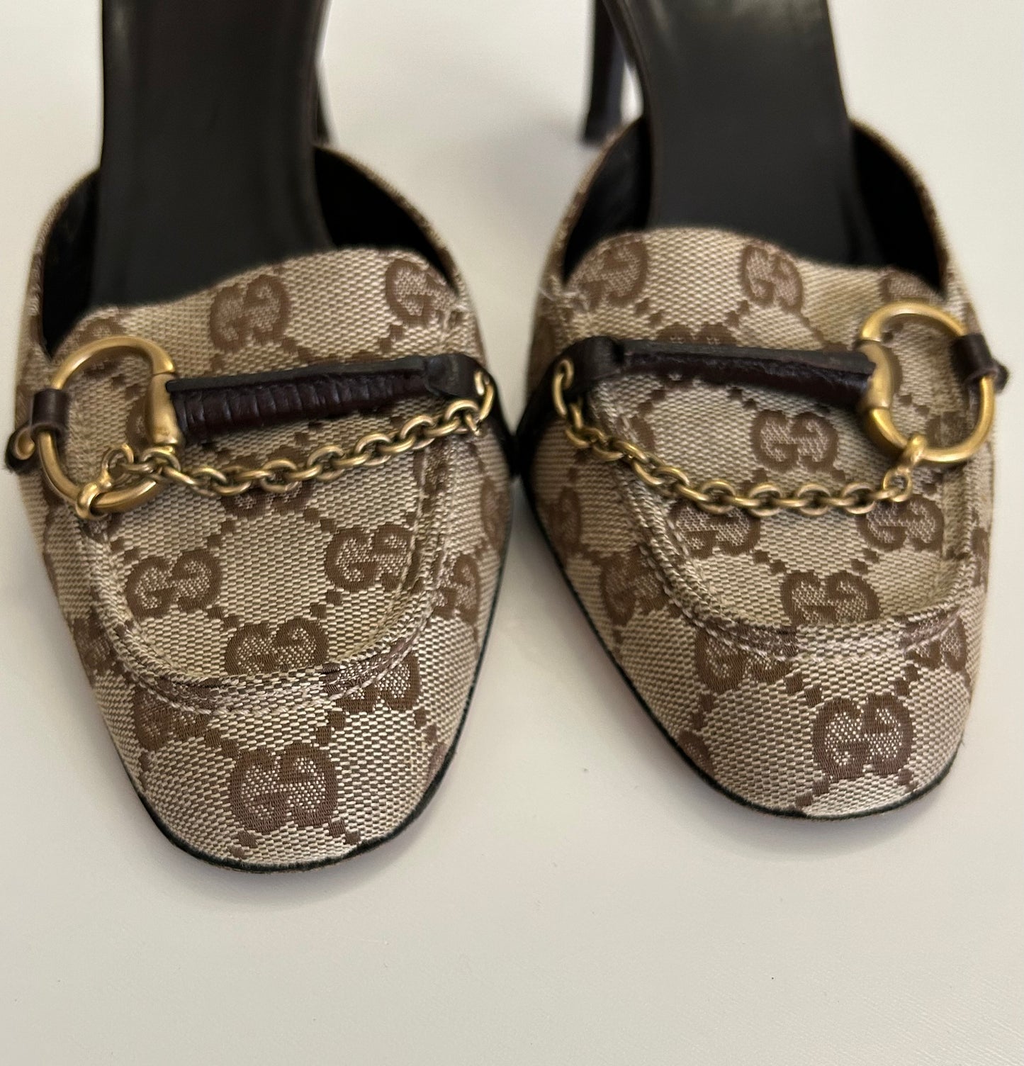 Gucci GG Canvas mules EU38