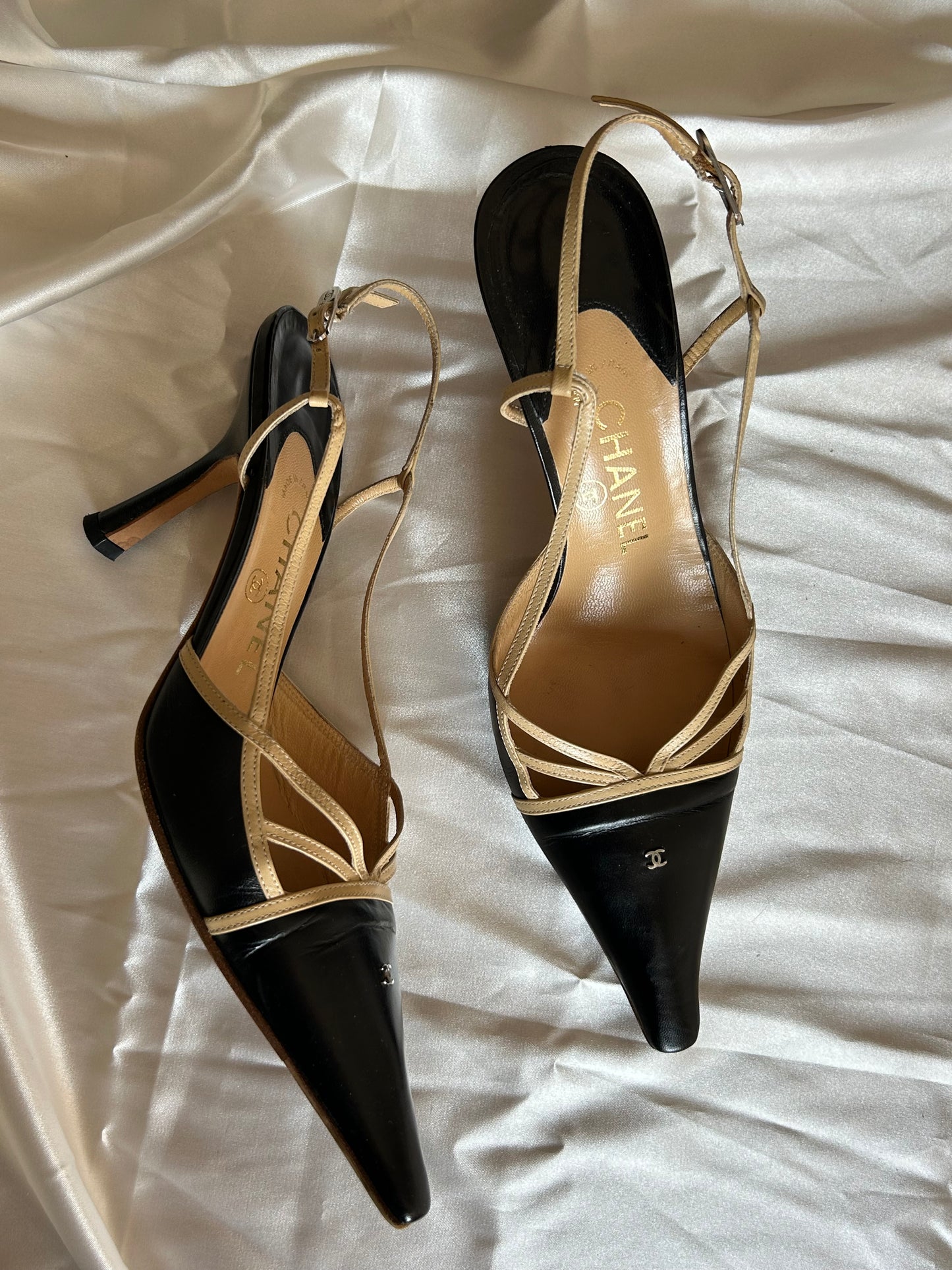 Chanel leather slingback EU39