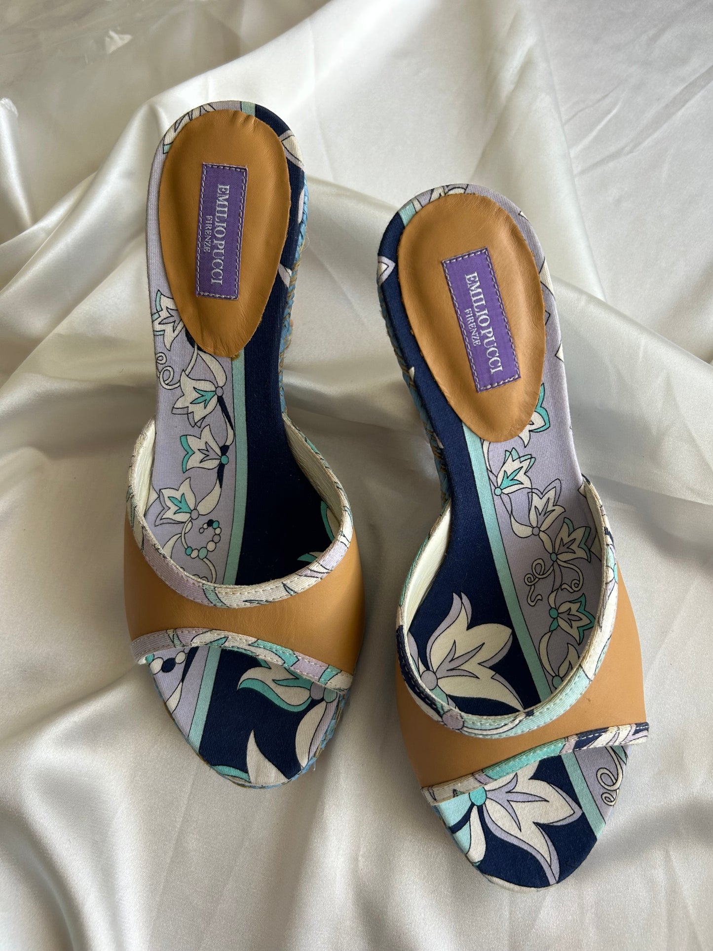 Emilio Pucci wedges EU36
