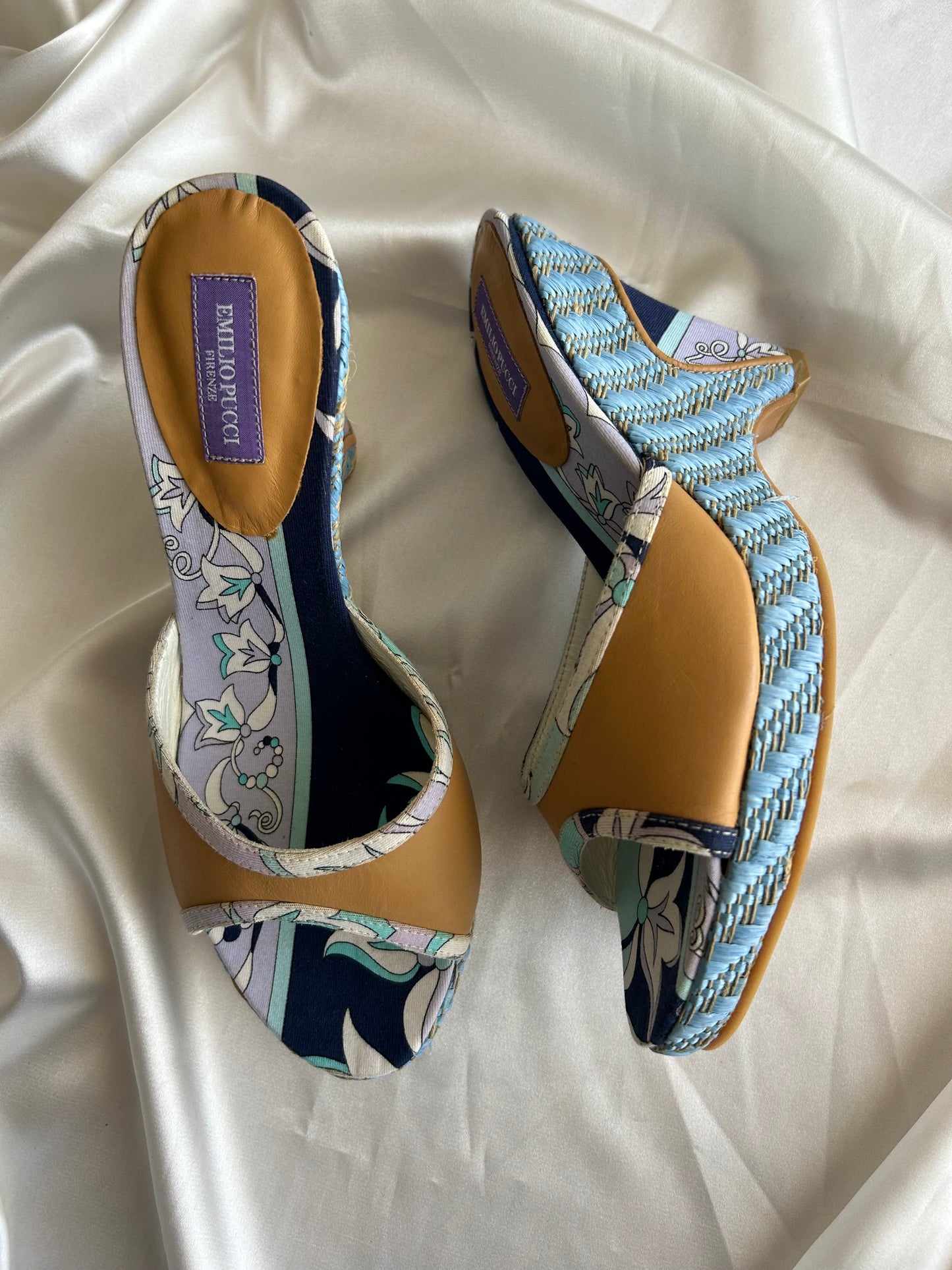 Emilio Pucci wedges EU36