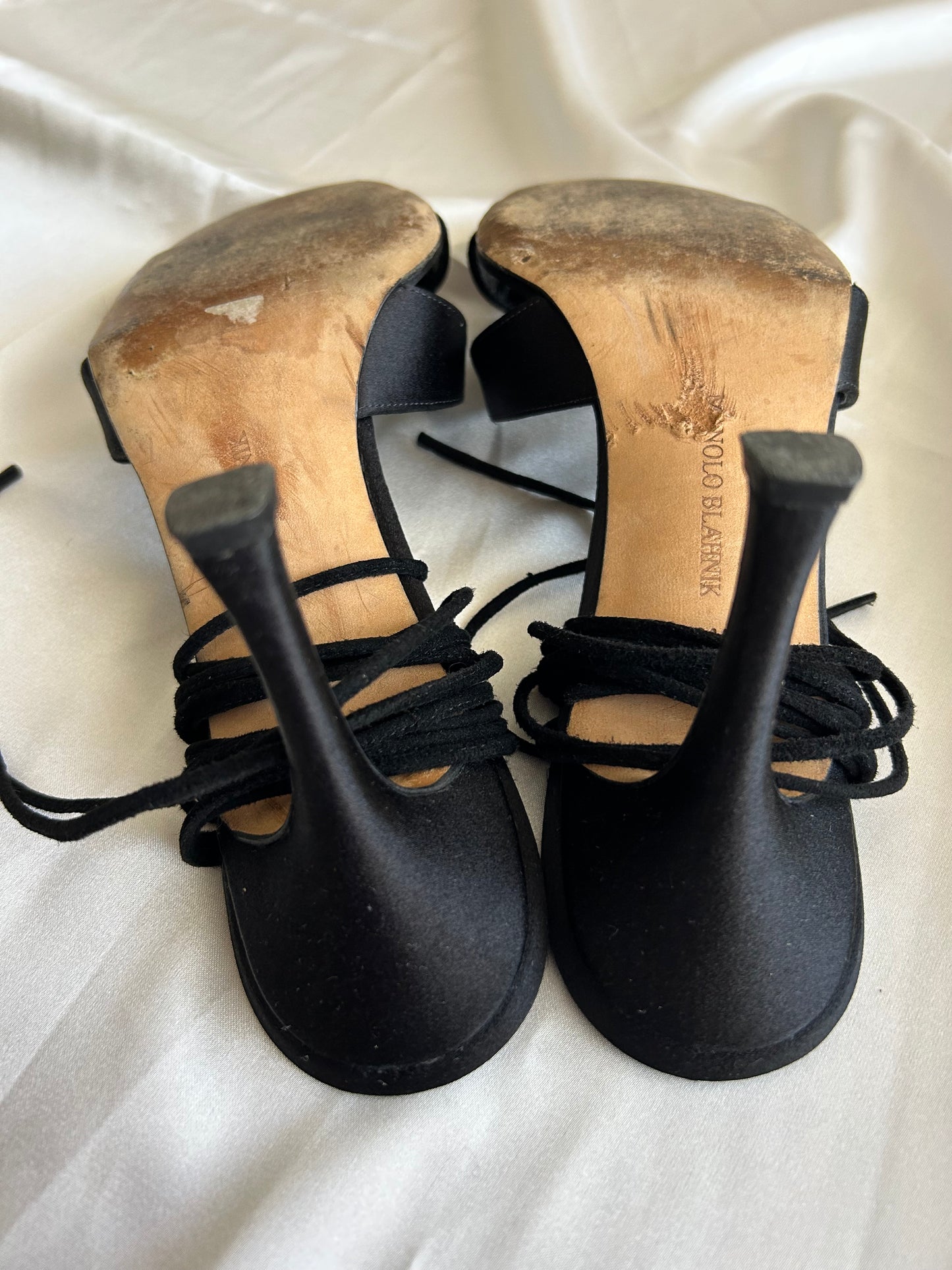 Manolo Blahnik Tie up sandals EU36.5