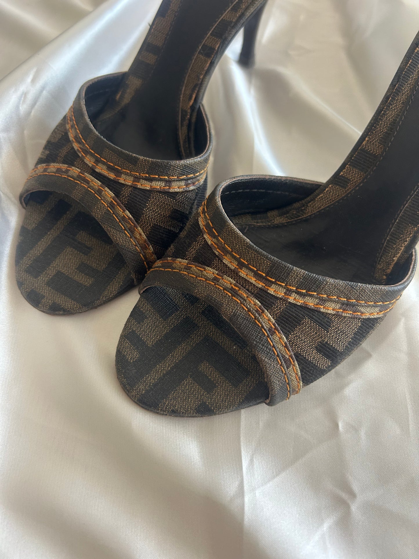 Fendi Monogram mules EU37