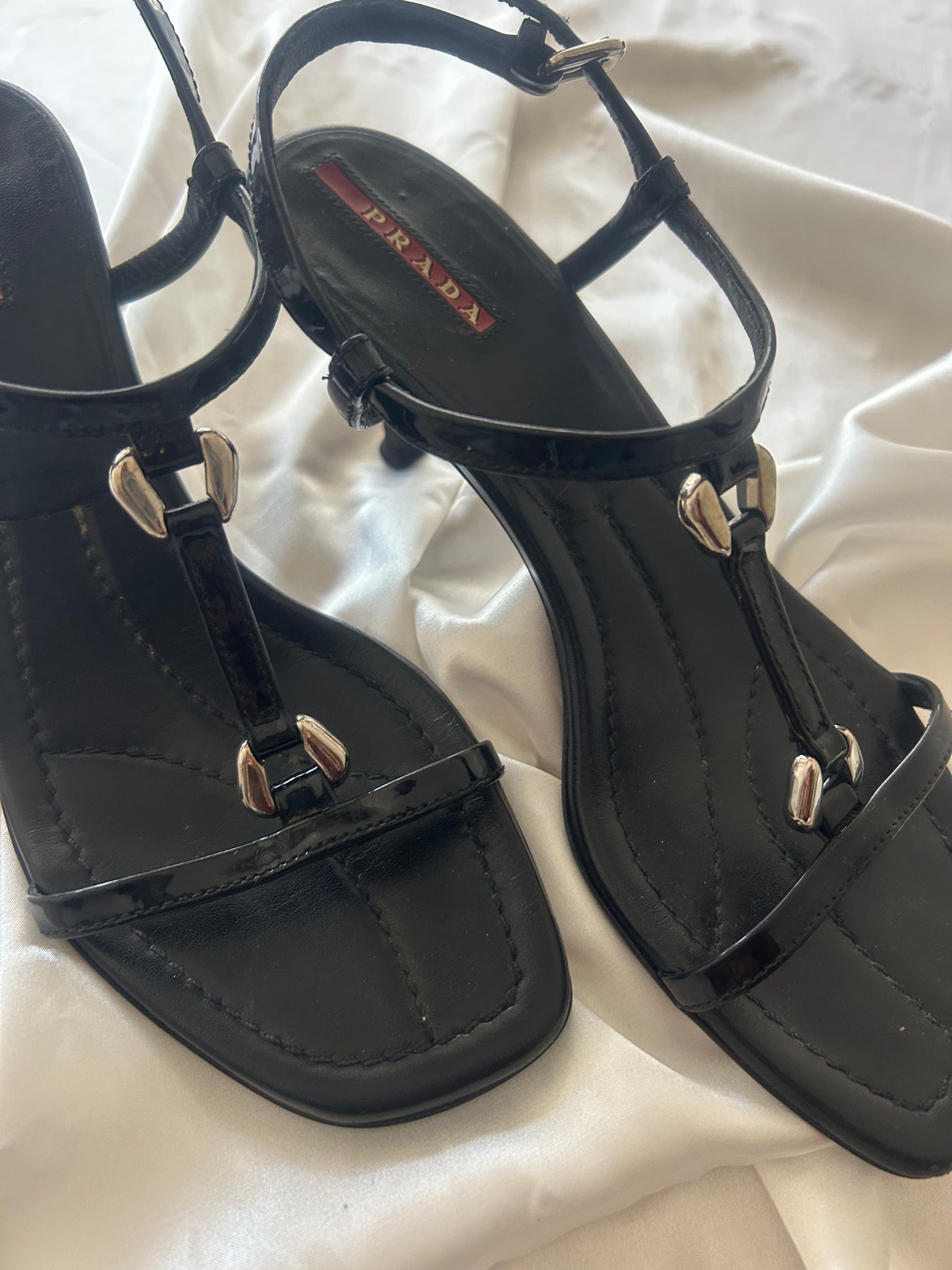 Prada leather sandals EU37