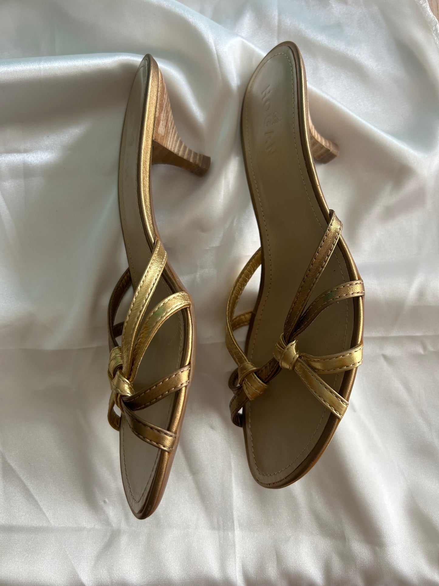 Hogan kitten heels EU39