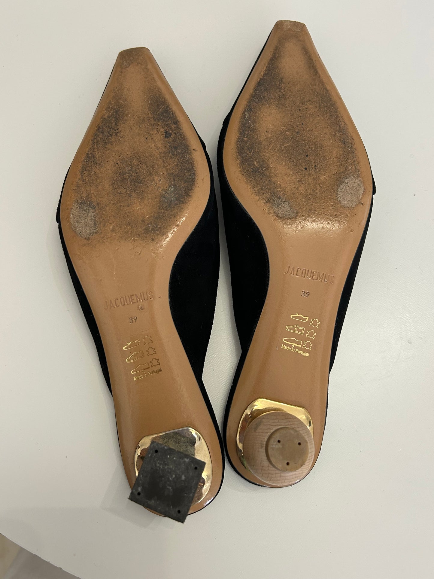Jacquemus asymmetric mules EU39