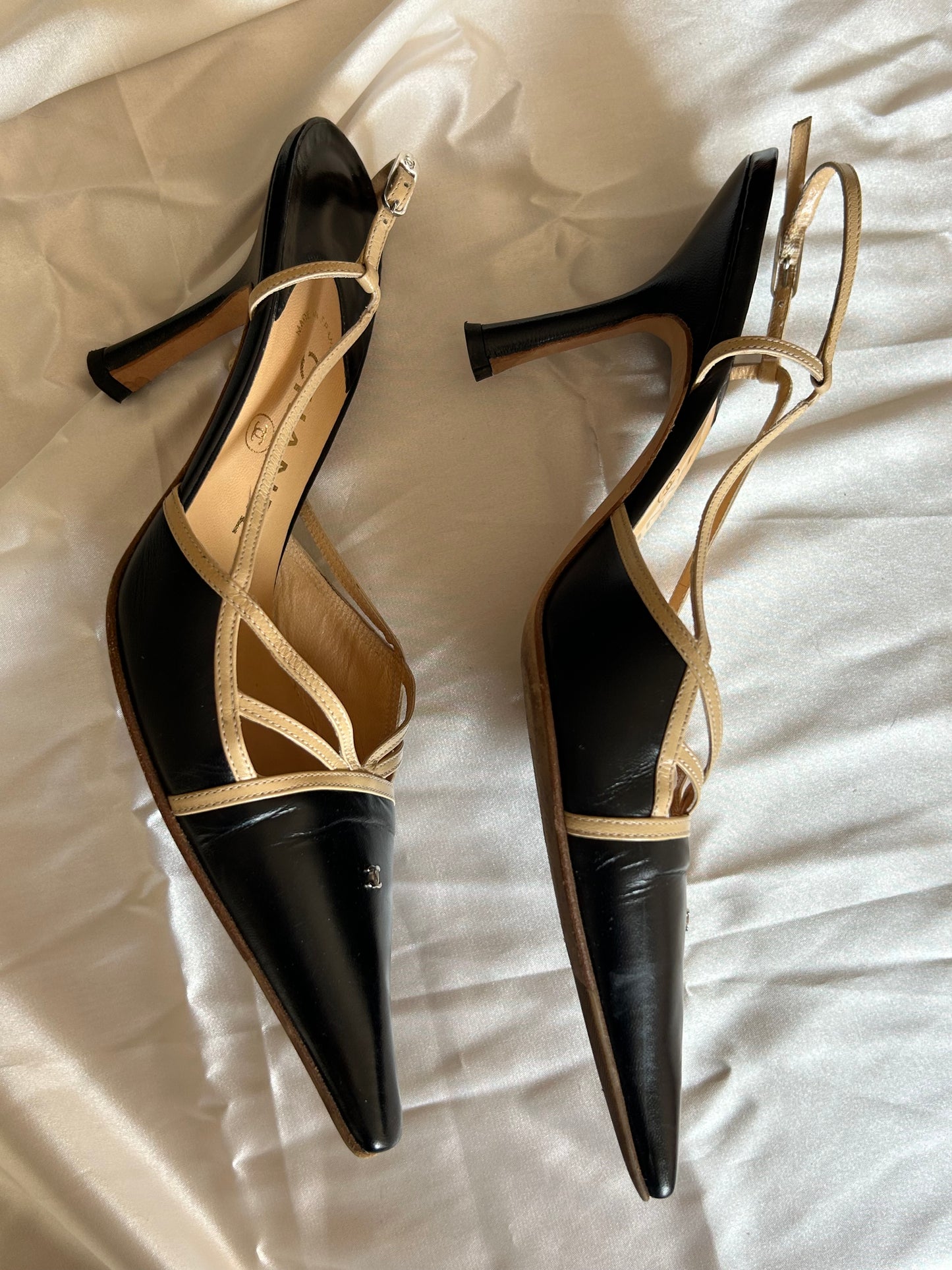 Chanel leather slingback EU39