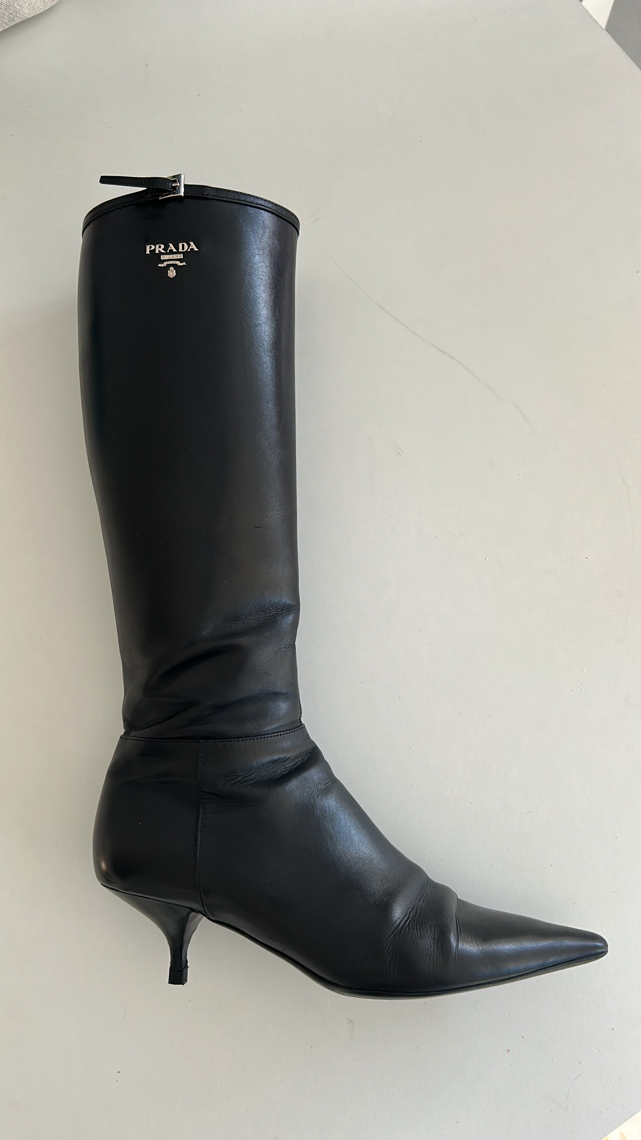 Prada leather boots EU39