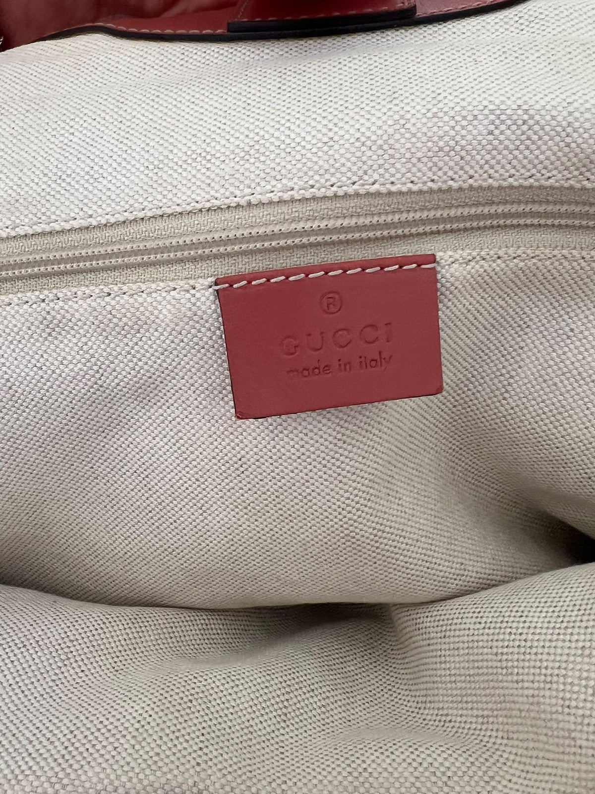 Gucci Diamante Sukey