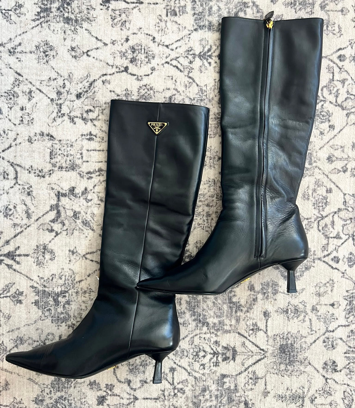 Prada boots EU37