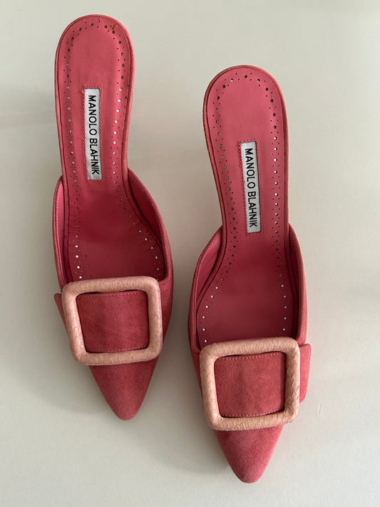 Manolo Blahnik suede mules EU37