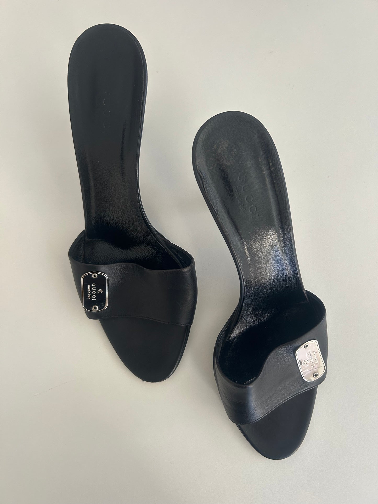 Gucci sandals EU39