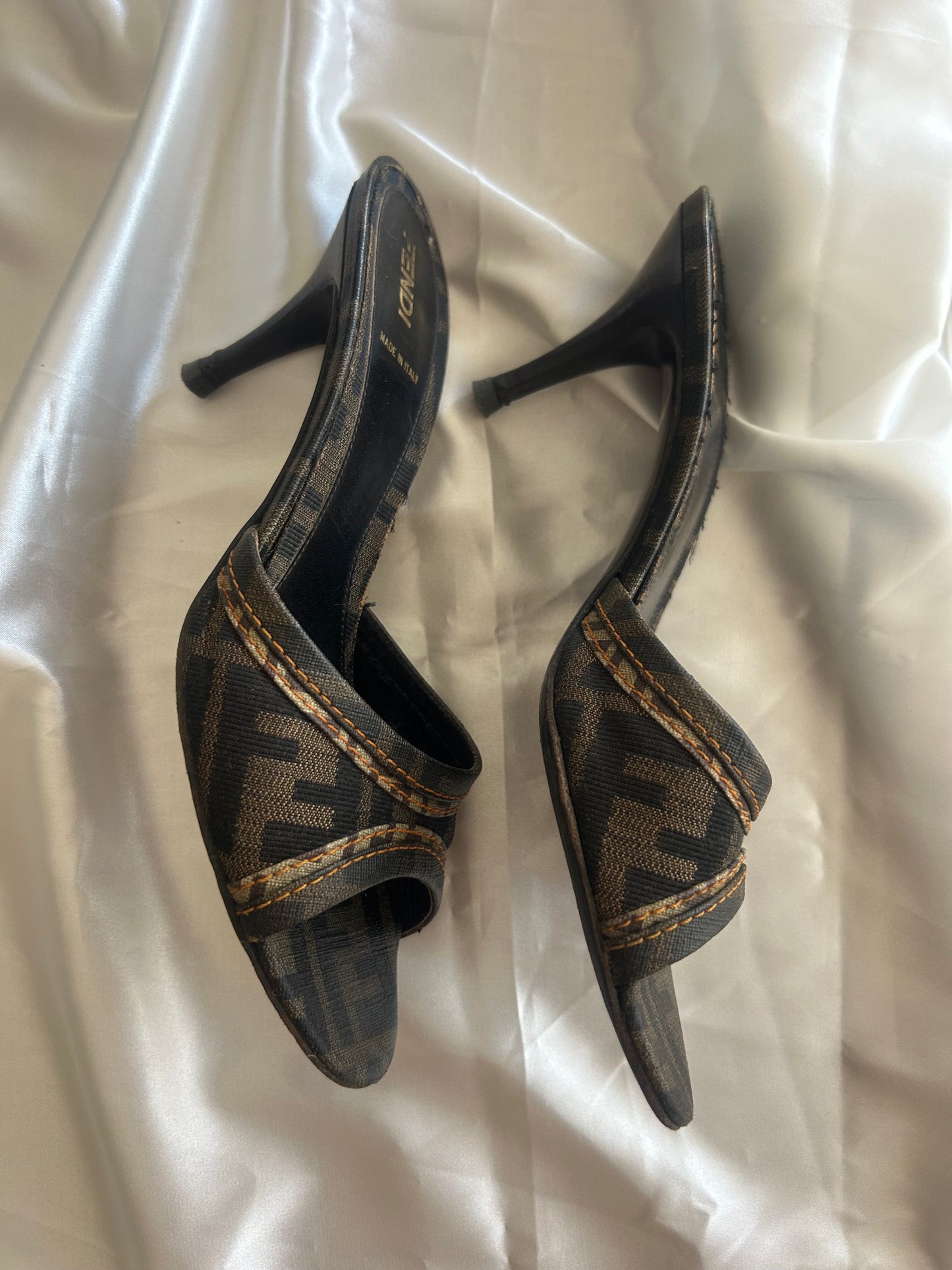 Fendi Monogram mules EU37