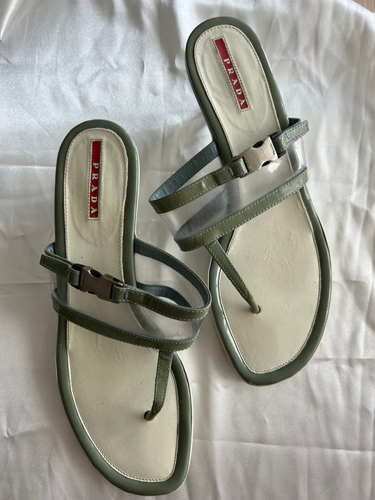Prada thong EU40