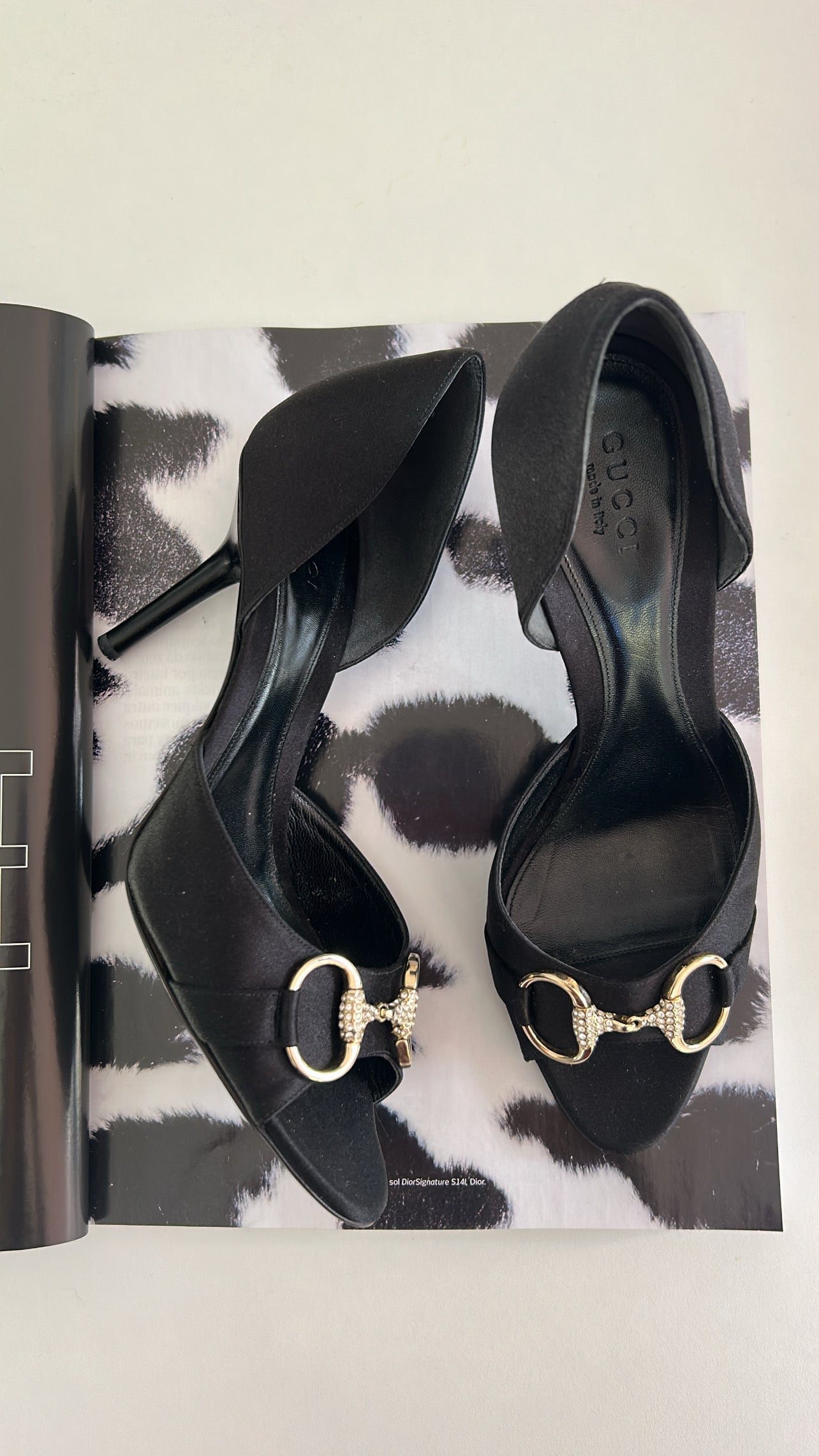 Gucci satin pumps EU36