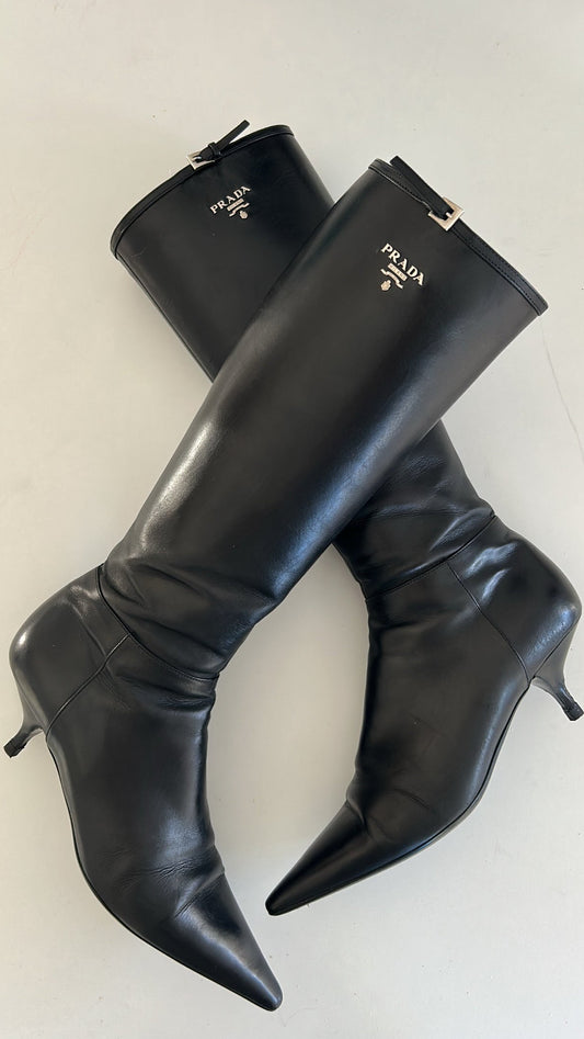 Prada leather boots EU39