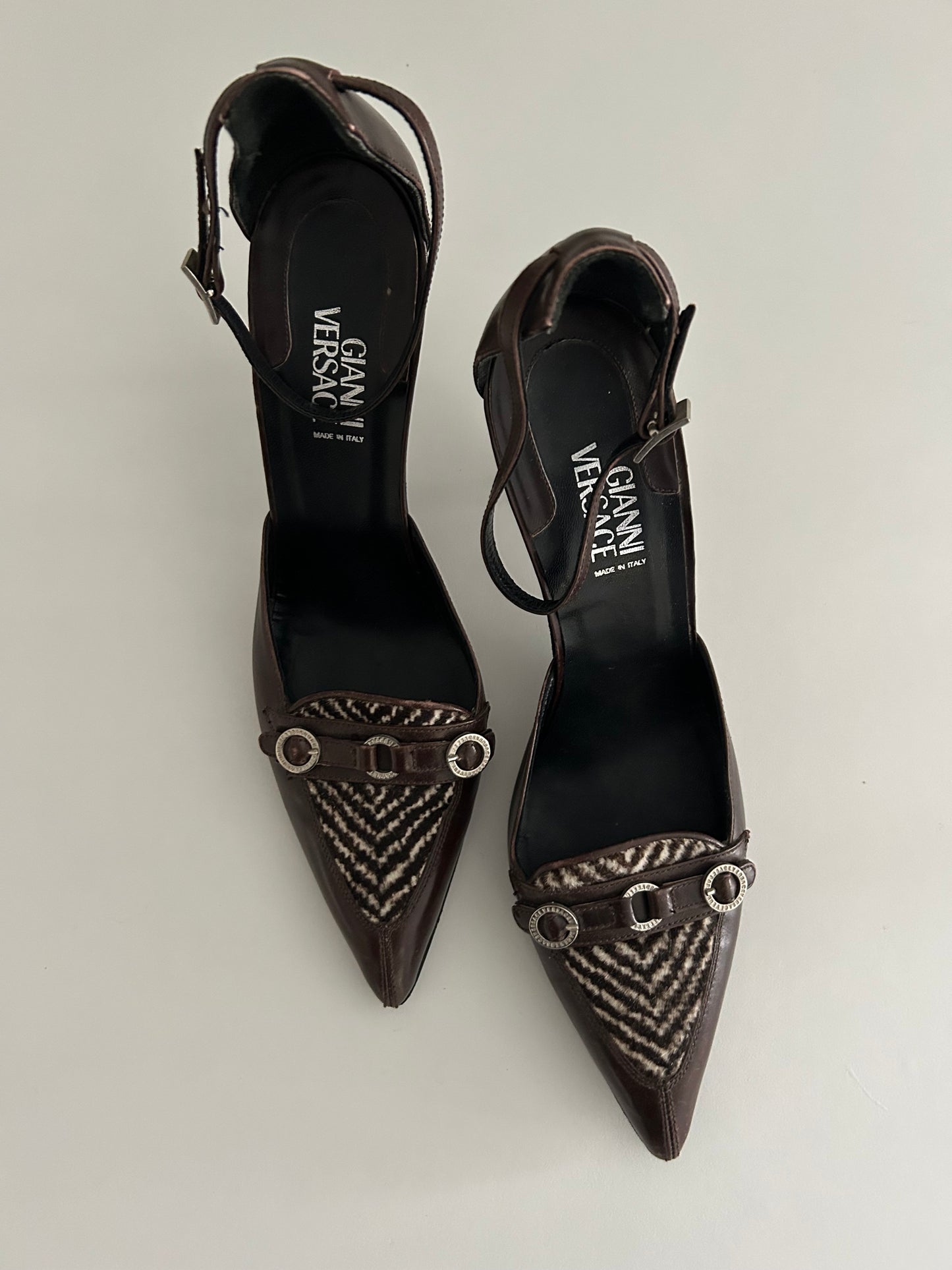 Versace animalier heels EU39