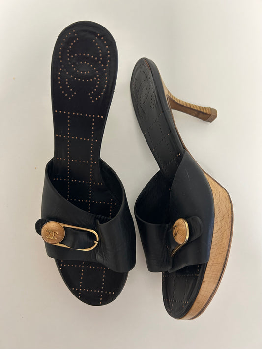 Chanel clogs EU39.5