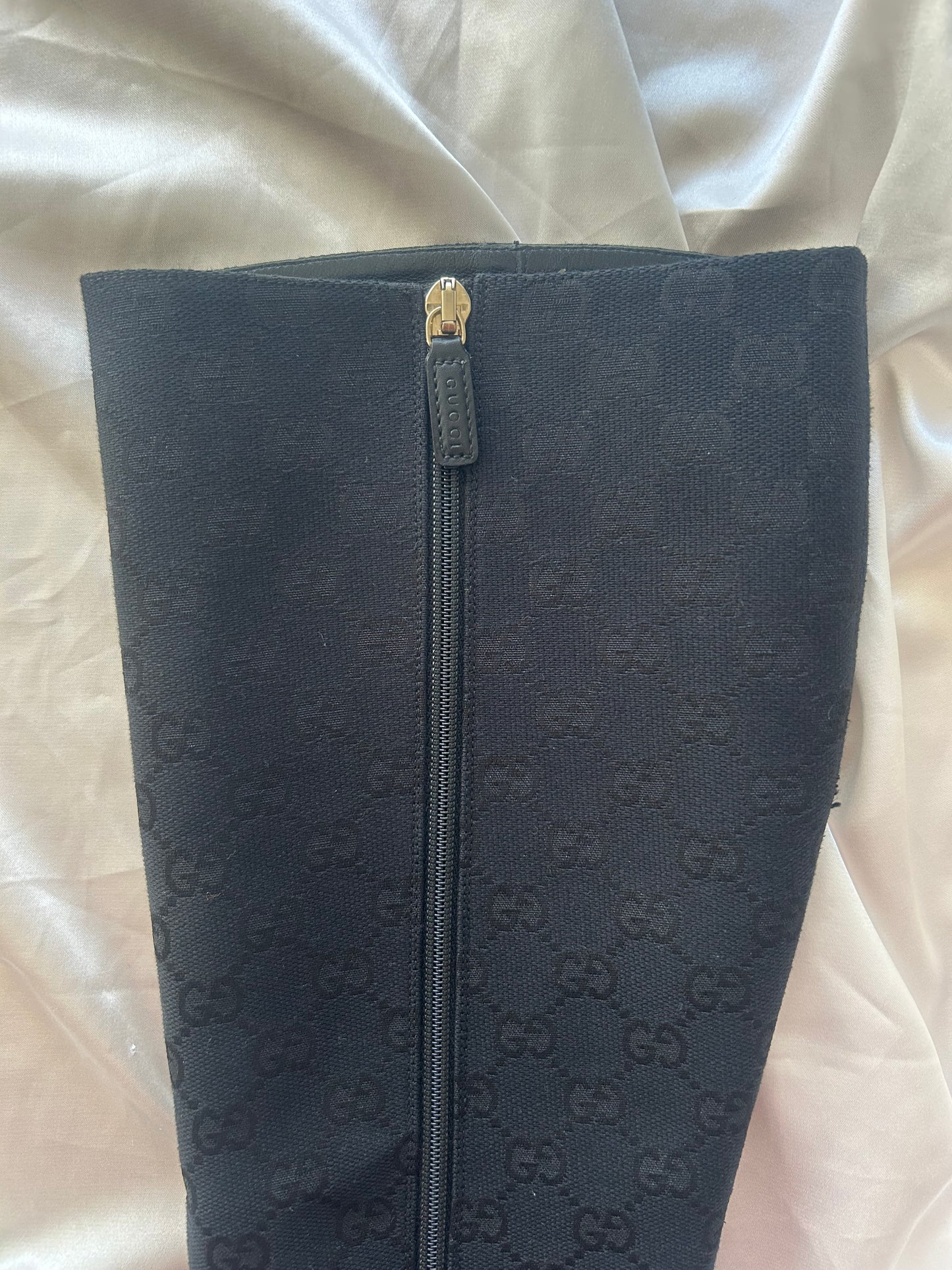 Gucci Monogram boots EU41